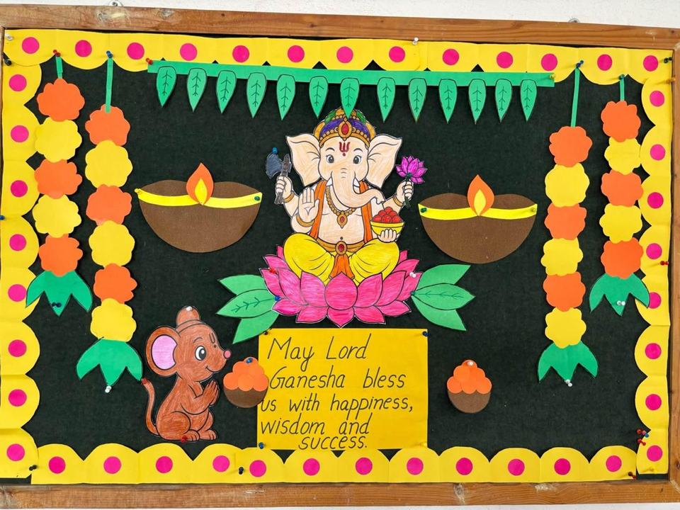 Ganesha display board craft